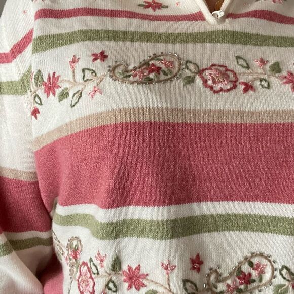 90s 1/4 Zip Knit with Floral Embroidery Detail Mom Sweater - Picture 7 of 11